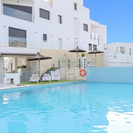 Myflats Luxury Sukha Apartment *